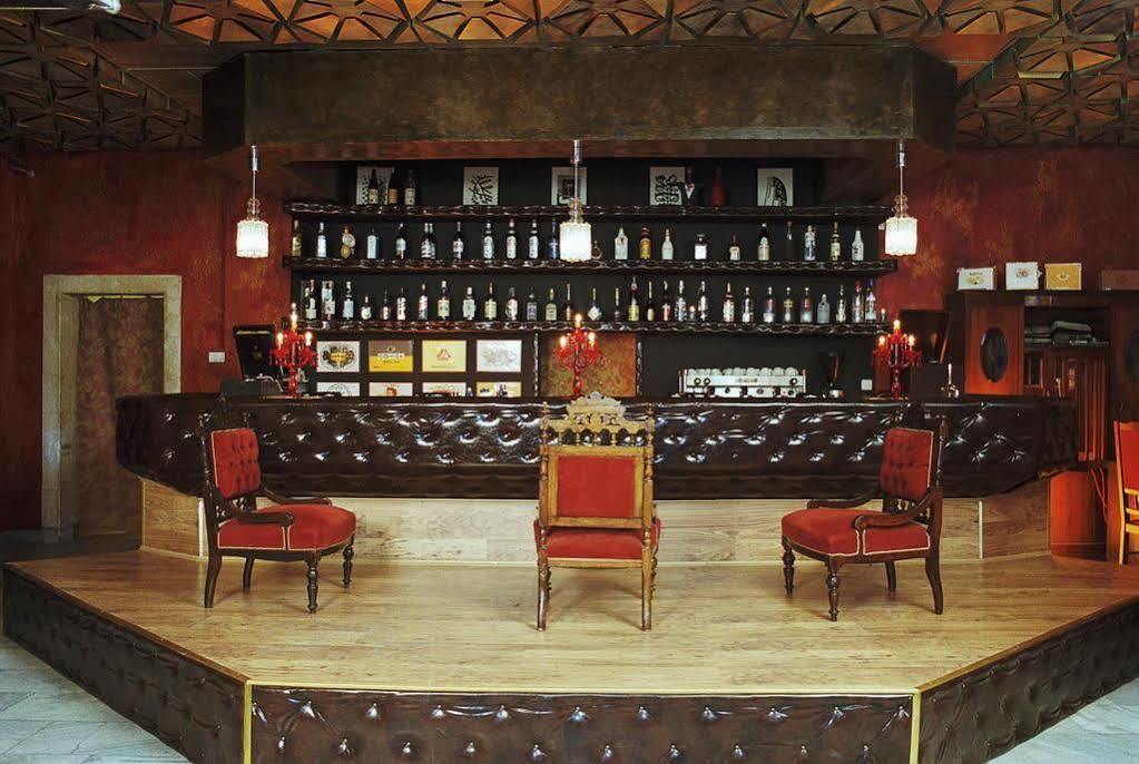 Hotel Trivia Antique ソフィア エクステリア 写真
